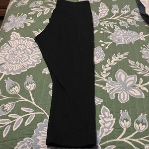 Fabletics Black PureLuxe Youth Medium leggings